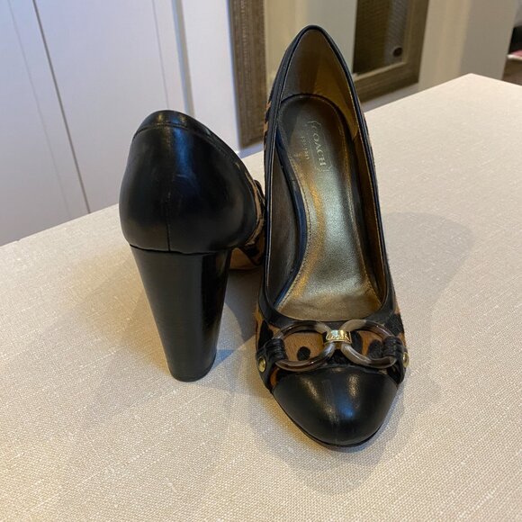 Coach Vintage Leopard Pumps w Tortoise Buckles - Picture 2 of 3